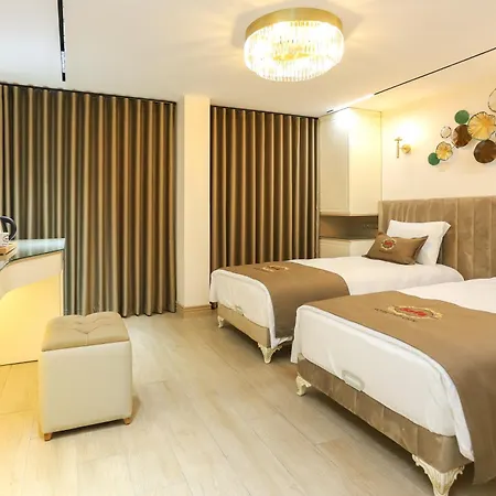 Safa Old Otel 3*